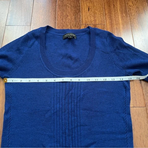 NWOT Banana Republic Royal Blue Merino Wool Sweater - Picture 5 of 8